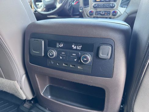 Used 2019 GMC Yukon XL Denali w/ Denali Ultimate Package AWD/4WD image 25