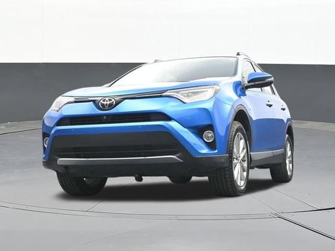 Used 2018 Toyota RAV4 Limited w/ Advanced Technology Package AWD/4WD image 55