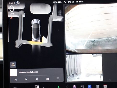 Used 2023 Tesla Model 3 Standard Range image 21