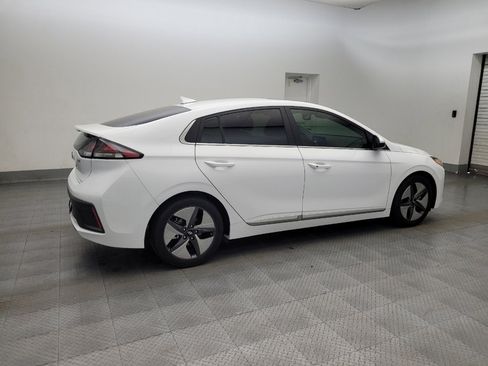 Used 2021 Hyundai Ioniq SEL FWD image 10