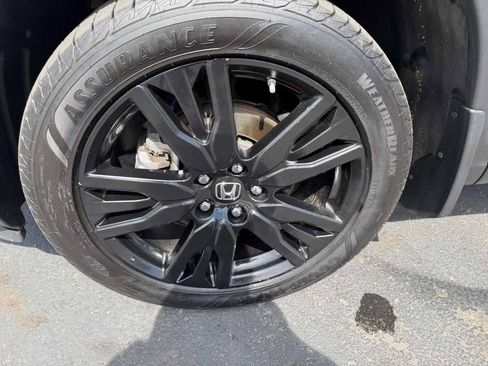 Used 2019 Honda Passport Sport image 8