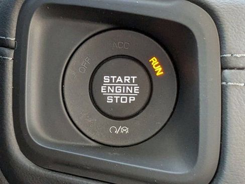 New 2026 Jeep Gladiator Mojave AWD/4WD image 28