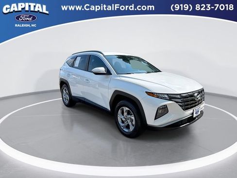 Used 2023 Hyundai Tucson SEL AWD/4WD image 2