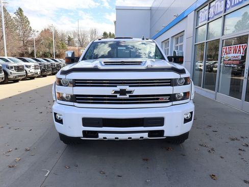Used 2018 Chevrolet Silverado 3500 LTZ w/ Duramax Plus Package image 5