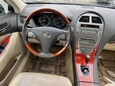 Used 2011 Lexus ES 350 image 29