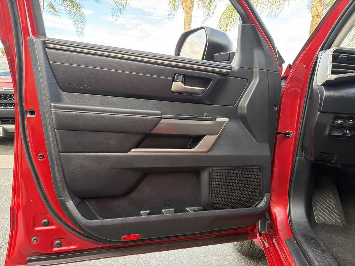 Used 2022 Toyota Tundra SR5 AWD/4WD image 34