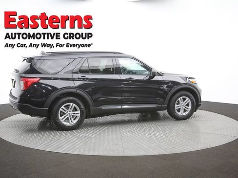 Used 2021 Ford Explorer XLT w/ Equipment Group 202A AWD/4WD image 43