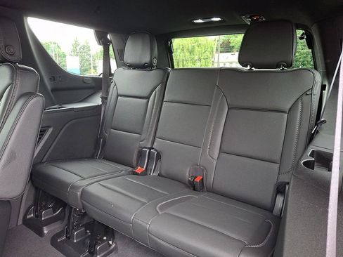 Used 2022 GMC Yukon Denali AWD/4WD image 11