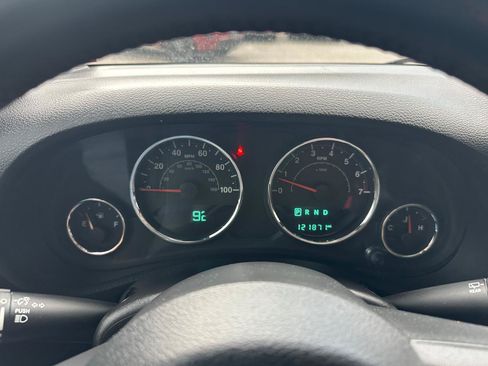 Used 2016 Jeep Wrangler Unlimited Sport w/ Quick Order Package 24S AWD/4WD image 10