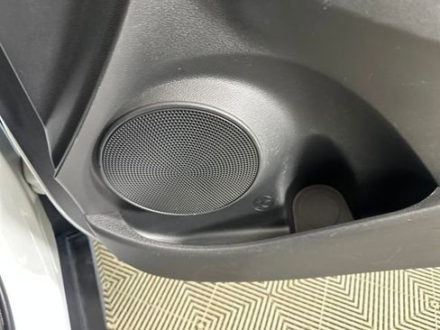 Used 2018 Hyundai Kona SEL w/ SEL Tech Package 02 image 29