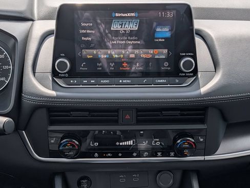 New 2026 Nissan Rogue SV AWD/4WD image 10