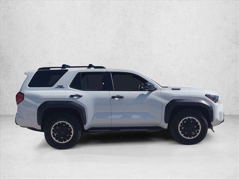 Certified 2025 Toyota 4Runner TRD Off-Road AWD/4WD image 4