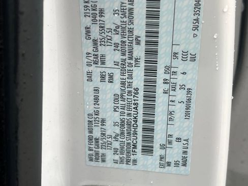 Used 2019 Ford Escape SEL image 30