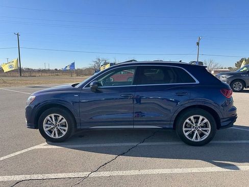 Used 2022 Audi Q3 2.0T Premium image 2