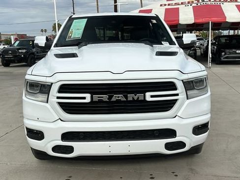 Used 2023 RAM 1500 Laramie AWD/4WD image 2