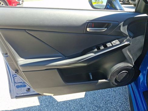 Used 2023 Lexus IS 300 w/ Comfort Package RWD image 12