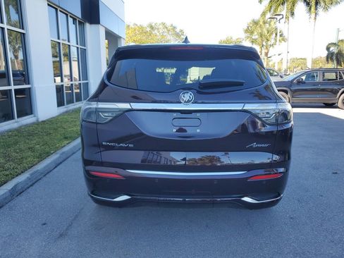 Certified 2024 Buick Enclave Avenir w/ Avenir Technology Package image 4