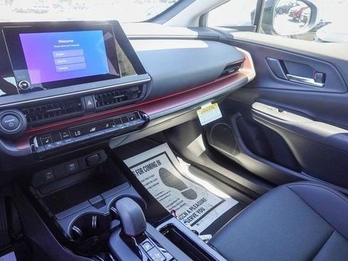 New 2026 Toyota Prius Plug-In Hybrid image 27