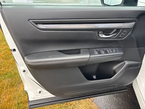 Used 2026 Honda CR-V Sport-L image 10