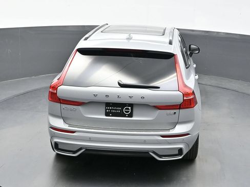 Used 2024 Volvo XC60 B5 Core w/ Protection Package Premier AWD/4WD image 36