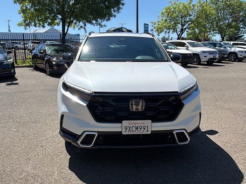 Used 2026 Honda CR-V Sport Touring image 2