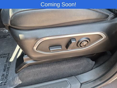 Used 2024 Jeep Wagoneer Series II AWD/4WD image 16