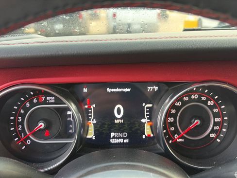 Used 2019 Jeep Wrangler Unlimited Rubicon AWD/4WD image 7