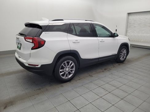 Used 2022 GMC Terrain SLT w/ Tech Package image 10