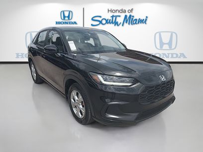 Used 2025 Honda HR-V LX