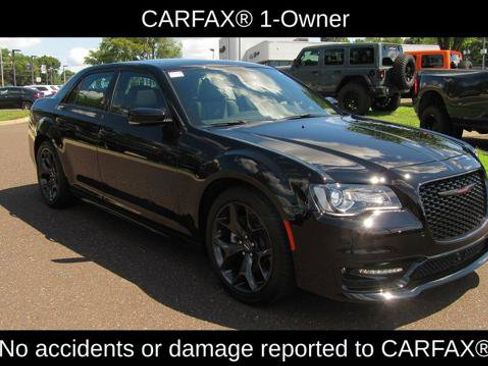 Certified 2023 Chrysler 300 S w/ Comfort Group RWD image 2