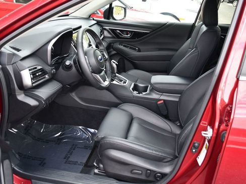 Used 2025 Subaru Outback Limited image 42