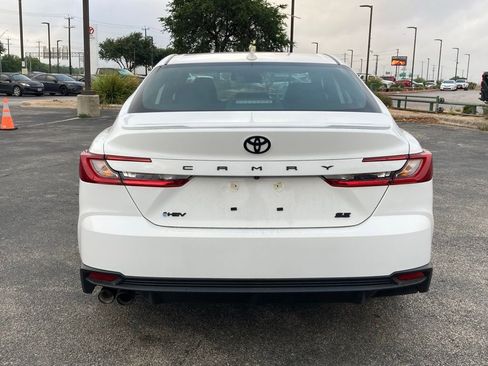 Used 2026 Toyota Camry SE w/ Multimedia Upgrade Package FWD image 6