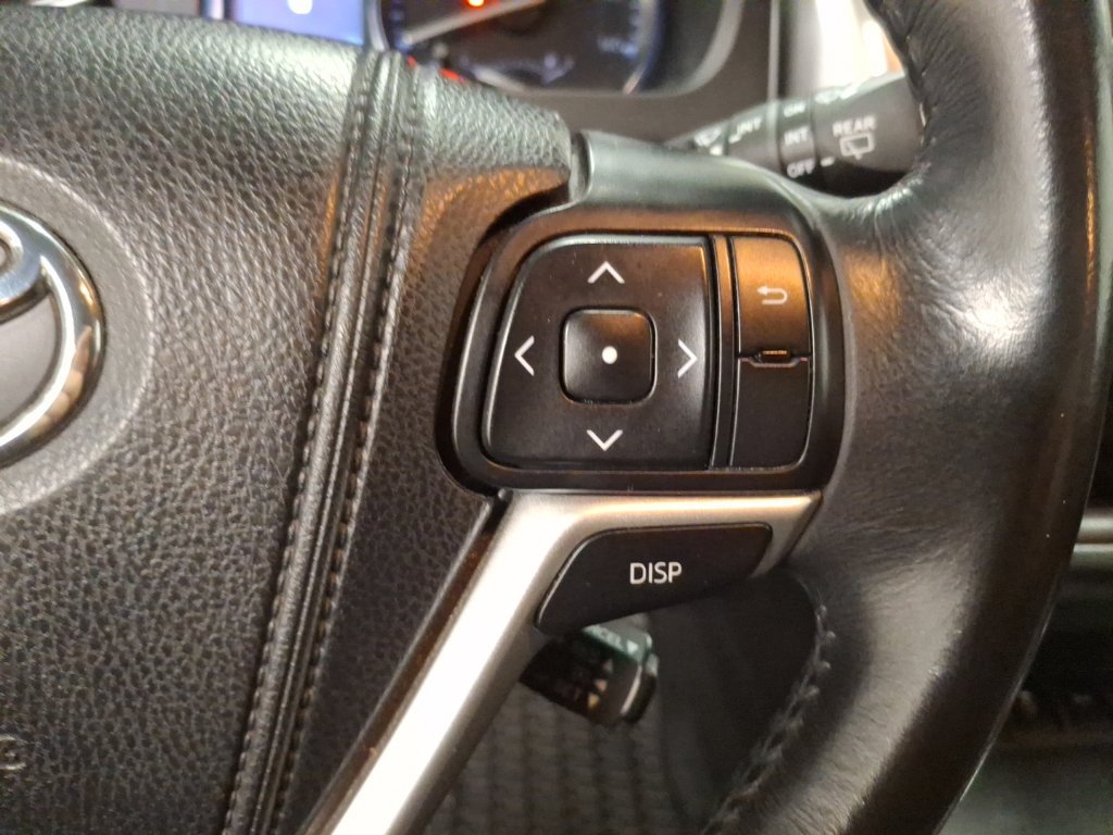 Used 2014 Toyota Highlander Plus AWD/4WD image 21
