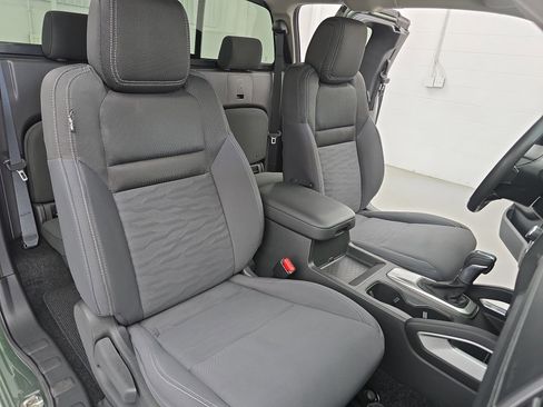 Certified 2023 Nissan Frontier SV w/ SV Convenience Package RWD image 10