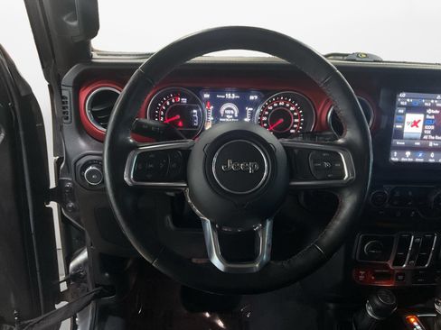 Used 2018 Jeep Wrangler Unlimited Rubicon AWD/4WD image 12