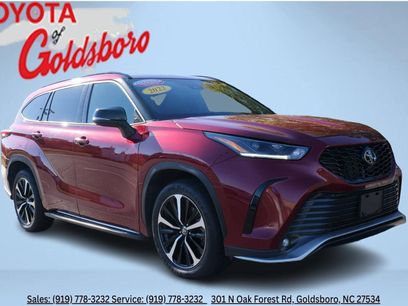 Used 2022 Toyota Highlander XSE