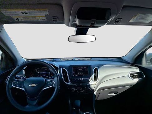 Used 2023 Chevrolet Equinox LT image 15