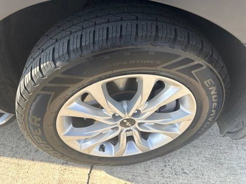 Used 2022 Kia Telluride LX AWD/4WD image 21