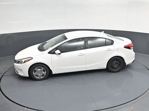 Used 2017 Kia Forte LX w/ LX Popular Package image 42