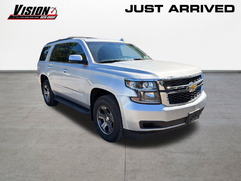 Used 2019 Chevrolet Tahoe LS w/ Max Trailering Package AWD/4WD image 3