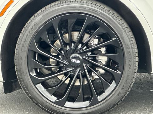 Certified 2023 Lincoln Aviator Black Label image 28