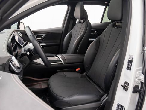 Certified 2024 Mercedes-Benz EQE 350+ 4MATIC SUV w/ Driver Assistance Package image 18