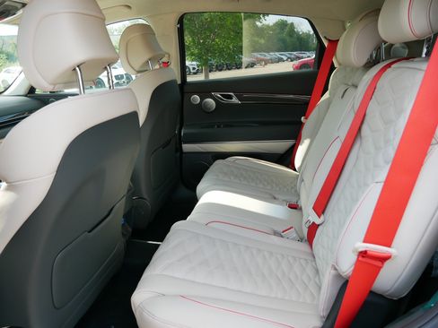 New 2025 Genesis GV80 3.5T e-SC image 5