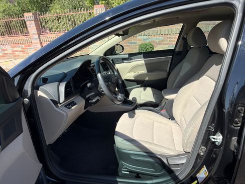 Used 2020 Hyundai Elantra Value Edition w/ Cargo Package (C1) FWD image 6