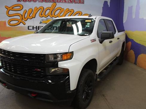 Used 2021 Chevrolet Silverado 1500 Custom Trail Boss AWD/4WD image 4
