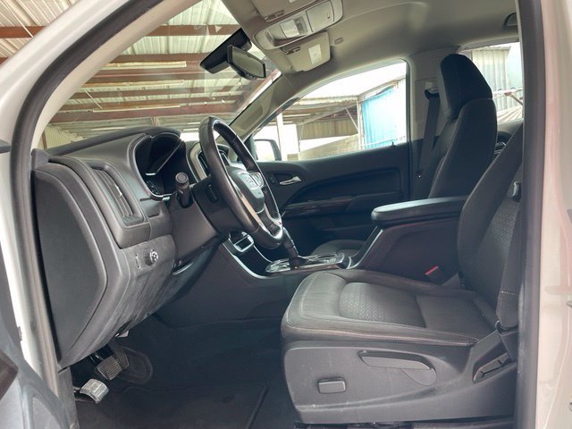 Used 2020 GMC Canyon SLE w/ Elevation Edition RWD image 10