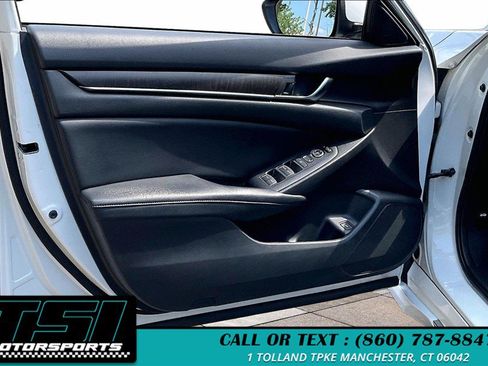 Used 2018 Honda Accord EX image 22