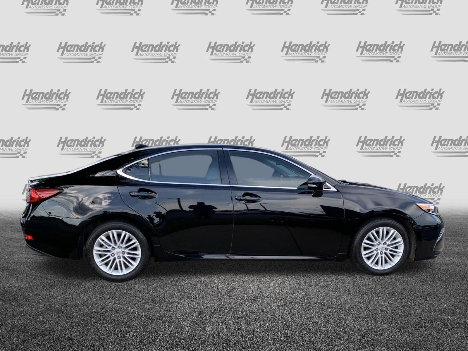 Used 2017 Lexus ES 350 w/ Premium Package FWD image 11