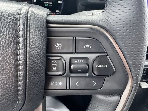 New 2026 Toyota 4Runner TRD Off-Road Premium AWD/4WD image 27