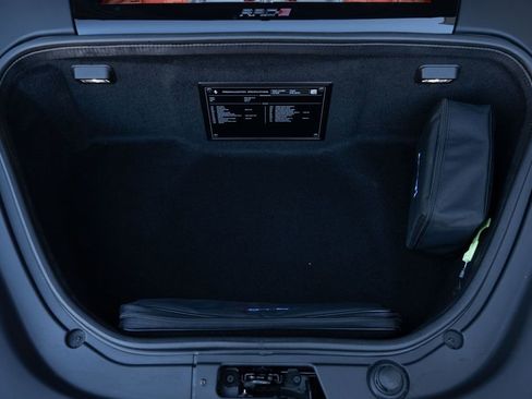 Used 2024 Ferrari SF90 Spider image 11